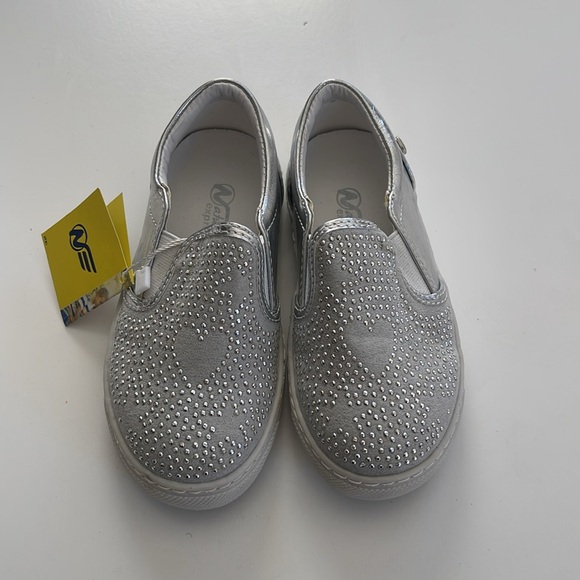 Naturino express NWT silver toddler shoes - Picture 1 of 6